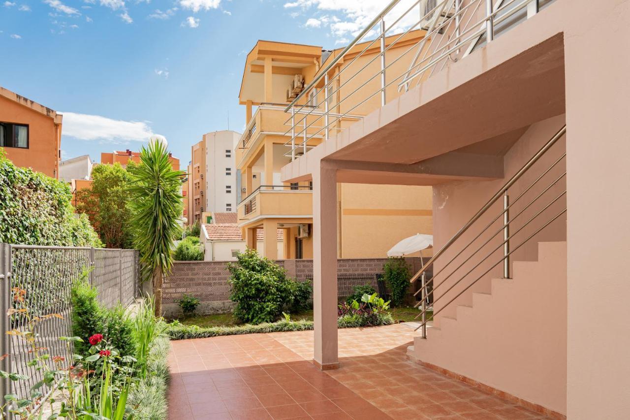 Guest House Jasna Budva Exterior photo