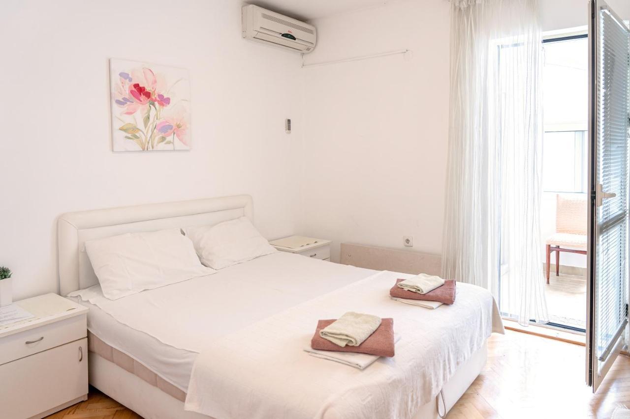 Guest House Jasna Budva Exterior photo