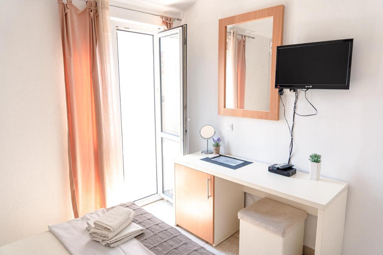 Guest House Jasna Budva Exterior photo