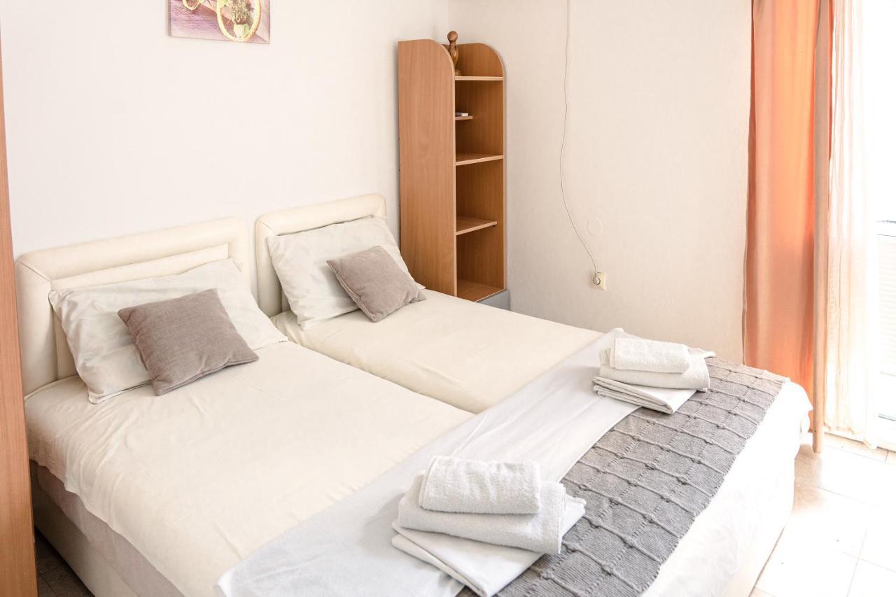 Guest House Jasna Budva Exterior photo