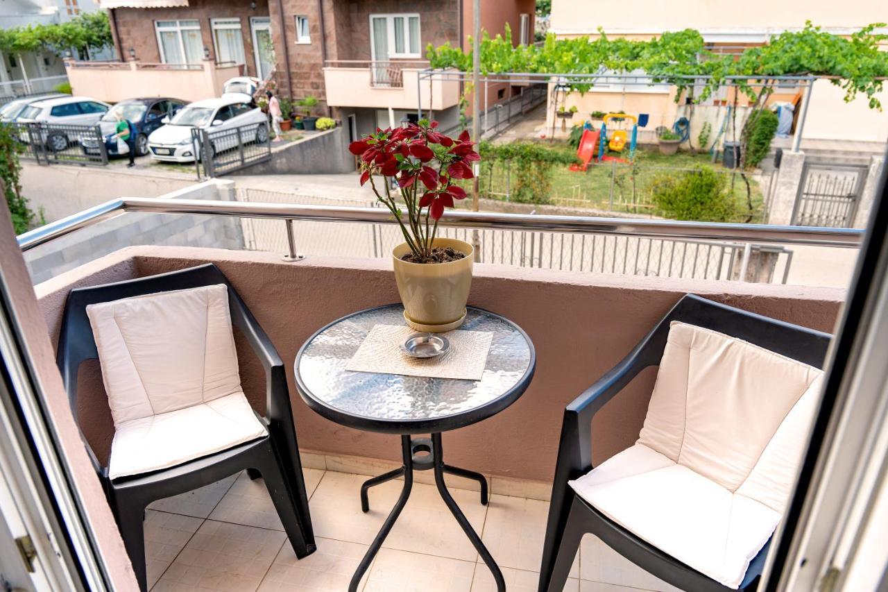 Guest House Jasna Budva Exterior photo