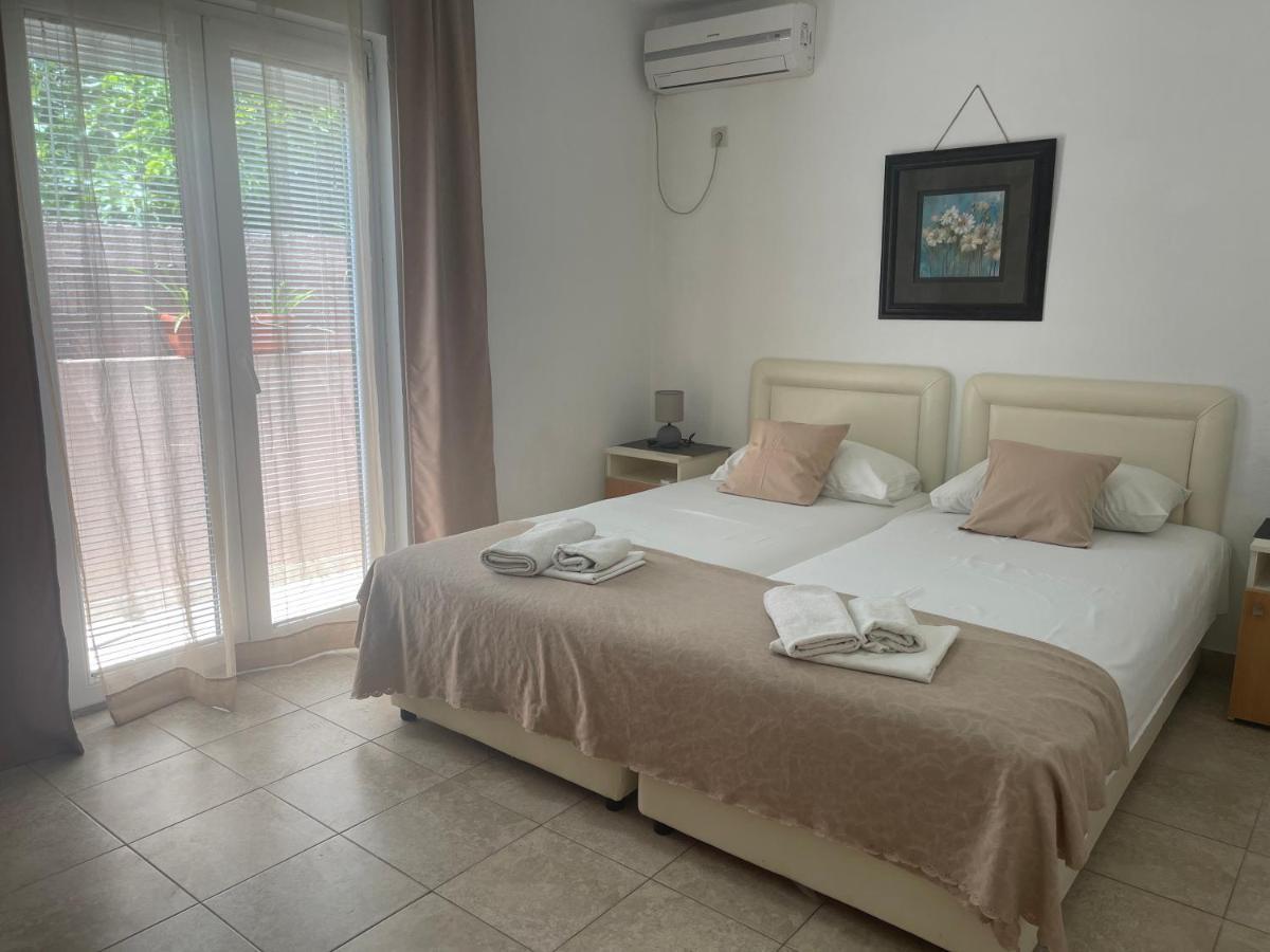Guest House Jasna Budva Exterior photo