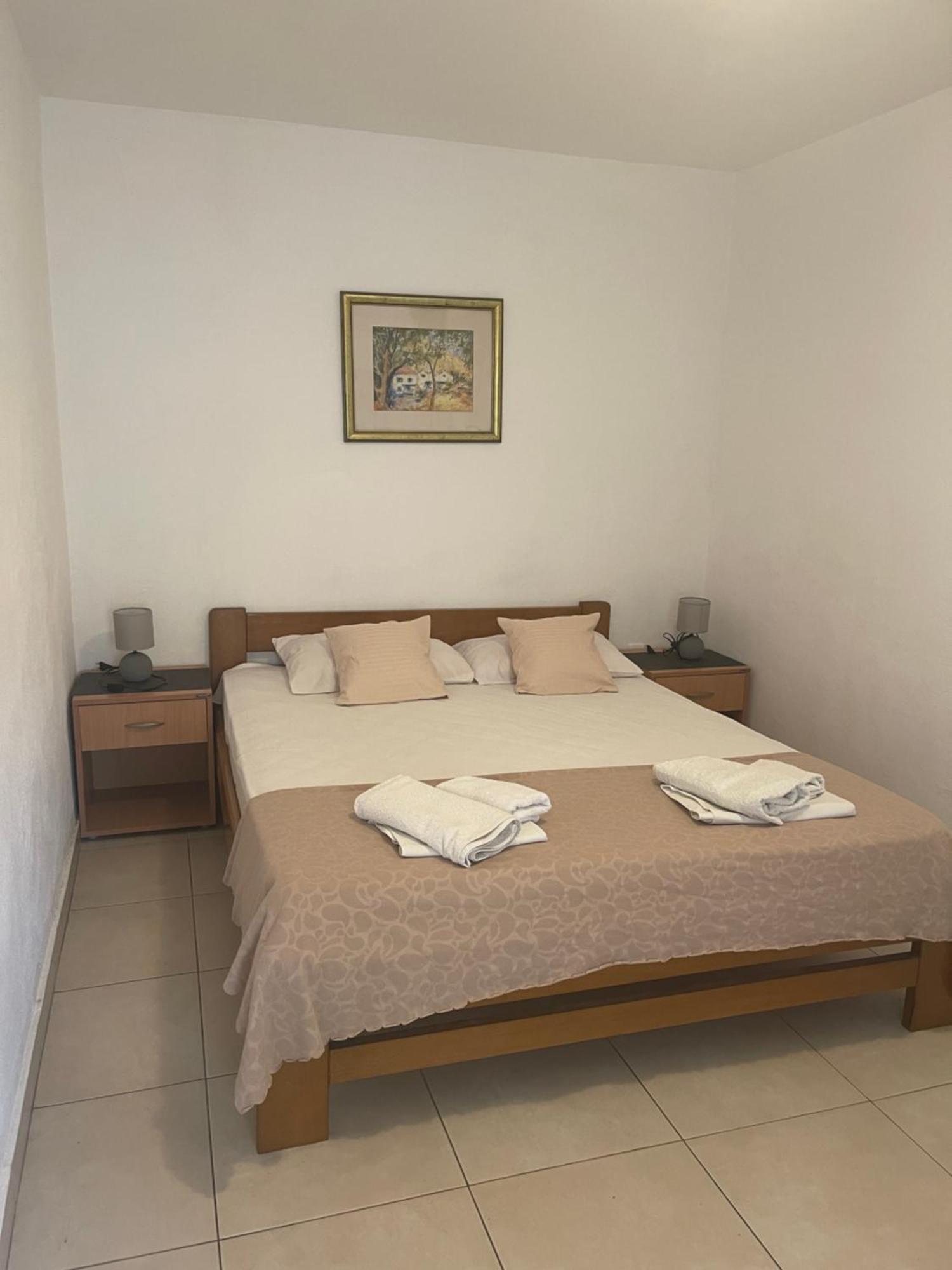Guest House Jasna Budva Exterior photo